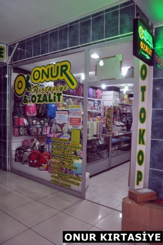 Sevgi ve saygının ilkeleştiği, mutluluğun pekiştiği ve çocukların oyunlarıyla bayram yerine dönüştürdüğü bir dünya dileği ile…
Kutlu bayramlarımız olsun.