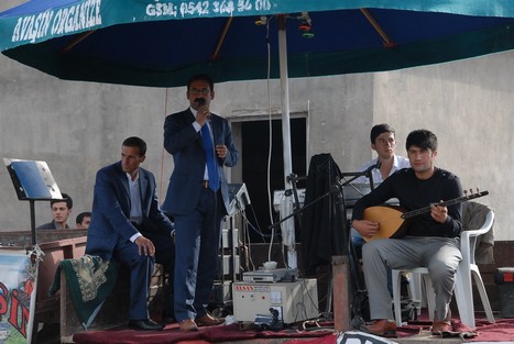 Yüksekova'da 17-18 tarihleri arasında evlenen bazı çiftleri sizler için sayfamıza taşıdık.