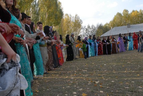 Yüksekova'da 24-25 tarihleri arasında evlenen bazı çiftleri sizler için sayfamıza taşıdık.