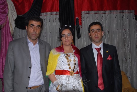 Yüksekova'da 24-25 tarihleri arasında evlenen bazı çiftleri sizler için sayfamıza taşıdık.