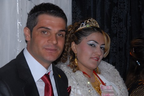 Yüksekova'da 24-25 tarihleri arasında evlenen bazı çiftleri sizler için sayfamıza taşıdık.