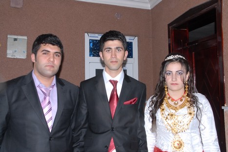 Yüksekova'da 31 Ekim -01 Kasım  tarihleri arasında evlenen bazı çiftleri sizler için sayfamıza taşıdık.