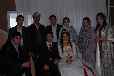 Yüksekova'da 31 Ekim -01 Kasım  tarihleri arasında evlenen bazı çiftleri sizler için sayfamıza taşıdık.