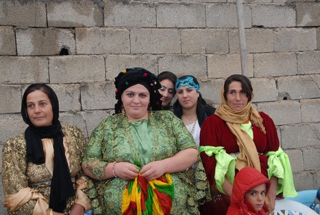 Yüksekova'da 31 Ekim -01 Kasım  tarihleri arasında evlenen bazı çiftleri sizler için sayfamıza taşıdık.