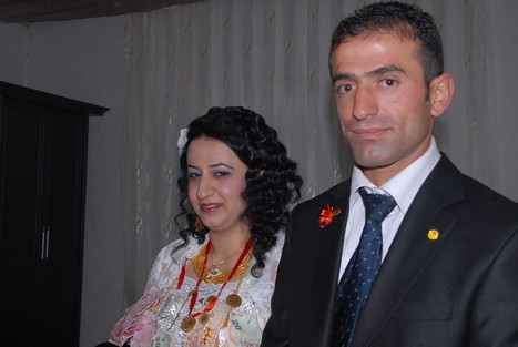 Yüksekova'da 31 Ekim -01 Kasım  tarihleri arasında evlenen bazı çiftleri sizler için sayfamıza taşıdık.