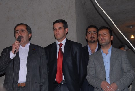 Yüksekova'da 07-08 -2009 Kasım tarihleri arasında evlenen bazı çiftleri sizler için sayfamıza taşıdık.