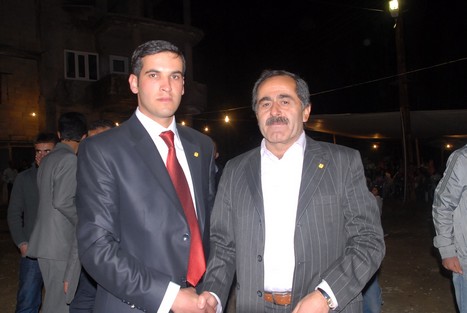 Yüksekova'da 07-08 -2009 Kasım tarihleri arasında evlenen bazı çiftleri sizler için sayfamıza taşıdık.