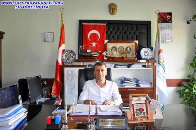 İLÇE TARIM MÜDÜRÜ - M.EMİN YİĞİT - Bu mutlu günde, güzel insanlara, özel insanlara, sevgilerimizi, saygılarımızı, dualarımızı gönderiyoruz. Her gününüz bir bayram olsun .