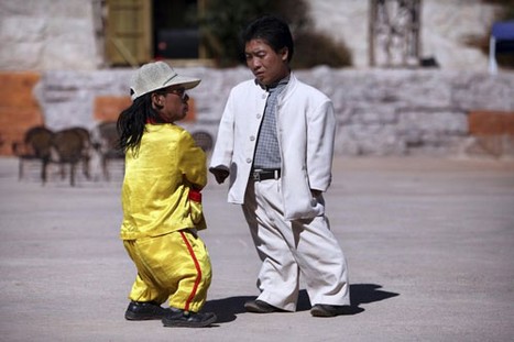 'Cüceler Krallığı' Çin'in Yunnan eyaletindeki bu parkta yalnızca cüceler yaşıyor.