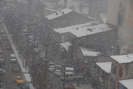 Yüksekova'da 3 gündür aralıksız yağan kar yağışından Fotoğrafları sizler için derledik : Fotoğraflar Rojhat Yiğit