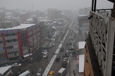 Yüksekova'da 3 gündür aralıksız yağan kar yağışından Fotoğrafları sizler için derledik : Fotoğraflar Rojhat Yiğit