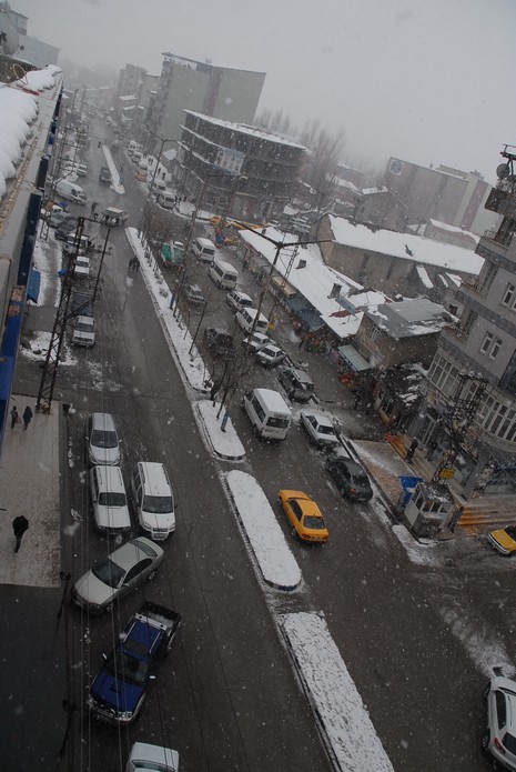 Yüksekova'da 3 gündür aralıksız yağan kar yağışından Fotoğrafları sizler için derledik : Fotoğraflar Rojhat Yiğit