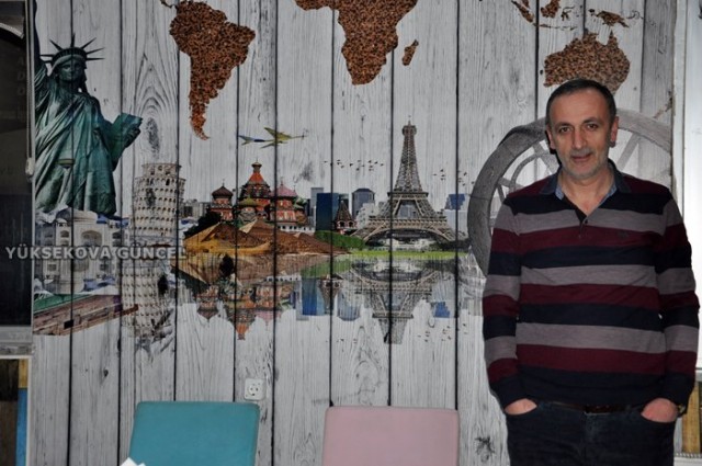 CAFE DİSSA - ZEKİ KAHRAMAN - SENAR BORA - Yüksekova halkının yeni yılını kutlar 2020 yılının halkımıza birlik, beraberlik ve huzur getirmesi dileğiyle nice mutlu yıllara.