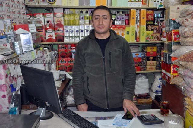 DUMAN TİCARET - SEKVAN DUMAN -  Yeni yılın sağlık mutluluk ve başarı dolu geçmesini dilerim. Her günün bir diğerinden daha keyifli geçsin. Yeni yılın kutlu olsun.