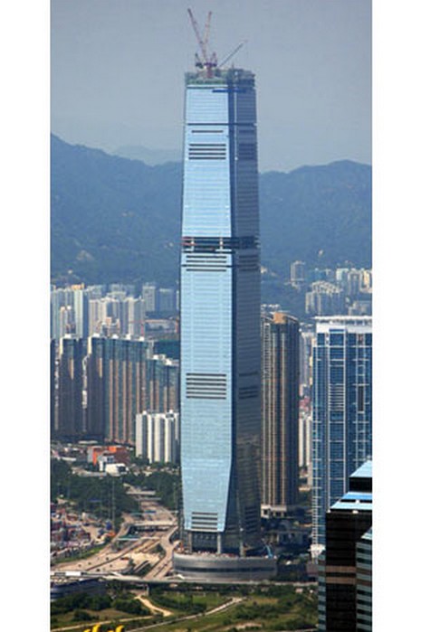 Son yıllarda sayısı hızla artan gökdelenlerin ulaştıkları boyutlar ve teknik özellikleri görenleri şaşırtıyor