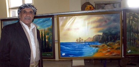 Yüksekova BDP İlçe  Binasında 34 Tablo Sergisi Açıldı