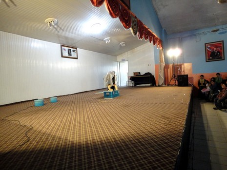 Uçan Süpürge Harikalar Sirki Yüksekovada 