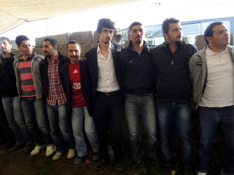 Yüksekova'da 08-09 Mayıs 2010 tarihleri arasında evlenen bazı çiftleri sizler için sayfamıza taşıdık.