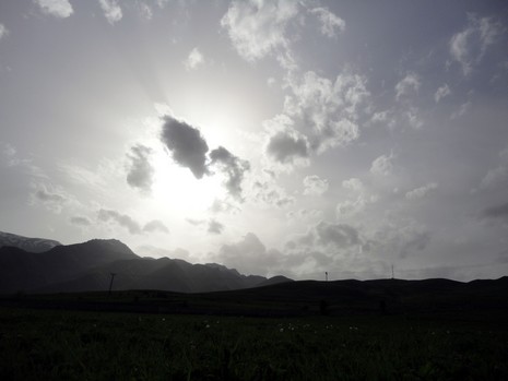 Yüksekova'da Doyumsuz Manzaralar Yaşar Kaplan'nın objektiflerine yansıyan 