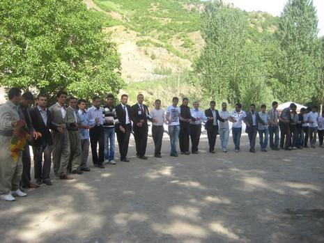 Şemdinli'de 15-16 Mayıs 2010 tarihlerinde evlenen bazı çiftleri sayfamıza taşıdık...