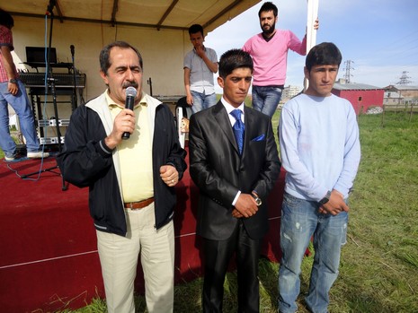 Yüksekova'da 15-16 Mayıs 2010 tarihleri arasında evlenen bazı çiftleri sizler için sayfamıza taşıdık.