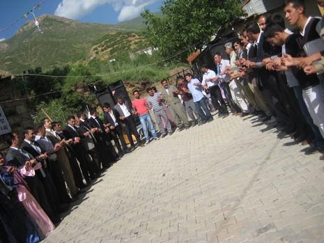 Şemdinli'de 21-22 Mayıs tarihleri arasında evlenen çiftler sizle için sayfamıza taşıdık.