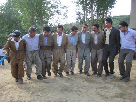 Şemdinli'de 21-22 Mayıs tarihleri arasında evlenen çiftler sizle için sayfamıza taşıdık.