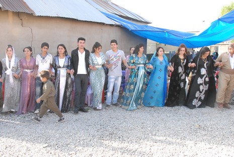 Yüksekova'da 22-23 Mayıs tarihleri arasında evlenen çiftleri sizler için sayfamıza taşıdık.