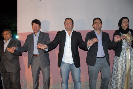 Yüksekova'da 22-23 Mayıs tarihleri arasında evlenen çiftleri sizler için sayfamıza taşıdık.