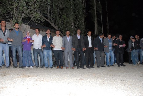 Yüksekova'da 22-23 Mayıs tarihleri arasında evlenen çiftleri sizler için sayfamıza taşıdık.