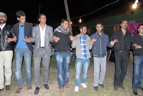 Yüksekova'da 22-23 Mayıs tarihleri arasında evlenen çiftleri sizler için sayfamıza taşıdık.