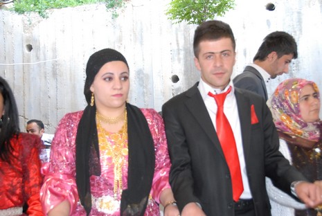 Yüksekova'da 22-23 Mayıs tarihleri arasında evlenen çiftleri sizler için sayfamıza taşıdık.