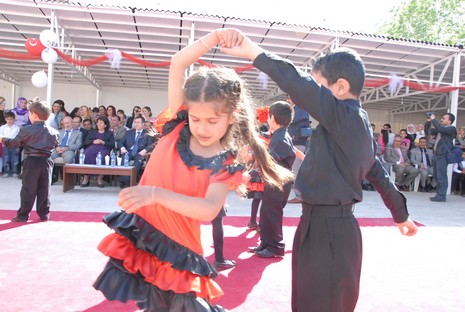 Yüksekova İlçe Milli Eğitim Müdürlüğü tarafından düzenlenen Okul Öncesi Eğitim Şenlikleri büyük ilgi gördü. 