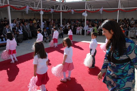 Yüksekova İlçe Milli Eğitim Müdürlüğü tarafından düzenlenen Okul Öncesi Eğitim Şenlikleri büyük ilgi gördü. 