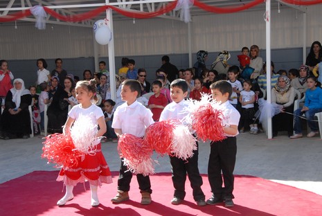 Yüksekova İlçe Milli Eğitim Müdürlüğü tarafından düzenlenen Okul Öncesi Eğitim Şenlikleri büyük ilgi gördü. 