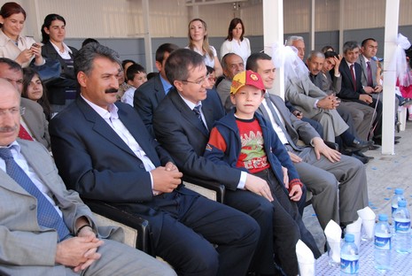 Yüksekova İlçe Milli Eğitim Müdürlüğü tarafından düzenlenen Okul Öncesi Eğitim Şenlikleri büyük ilgi gördü. 