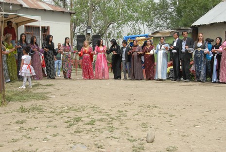 Yüksekova'da 29-30 Mayıs tarihleri arasında evlenen çiftleri sizler için sayfamıza taşıdık.