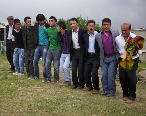 Yüksekova'da 29-30 Mayıs tarihleri arasında evlenen çiftleri sizler için sayfamıza taşıdık.