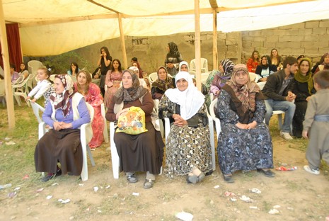 Yüksekova'da 29-30 Mayıs tarihleri arasında evlenen çiftleri sizler için sayfamıza taşıdık.