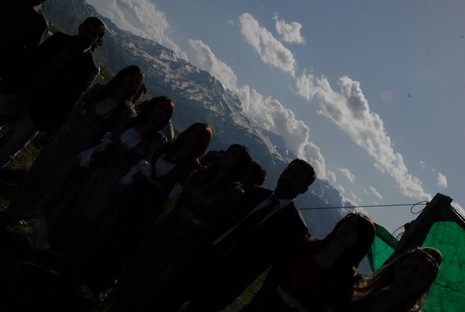 Yüksekova'da 29-30 Mayıs tarihleri arasında evlenen çiftleri sizler için sayfamıza taşıdık.