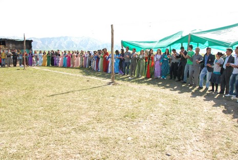 Yüksekova'da 29-30 Mayıs tarihleri arasında evlenen çiftleri sizler için sayfamıza taşıdık.