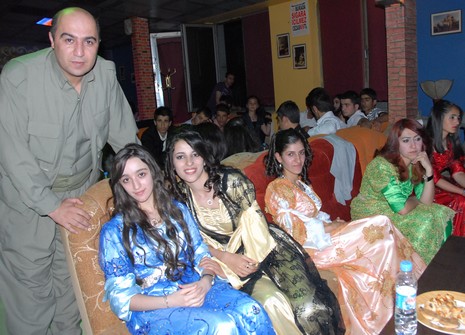 LGS öncesi dershane öğrencileri strest attı. 