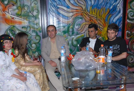 LGS öncesi dershane öğrencileri strest attı. 