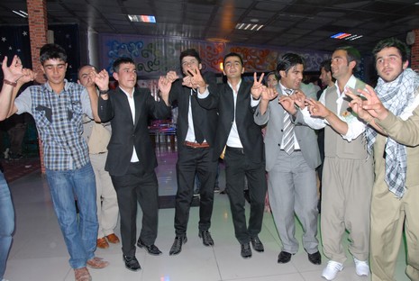 LGS öncesi dershane öğrencileri strest attı. 