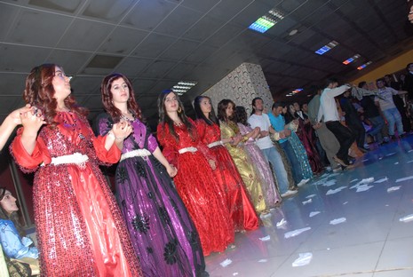 LGS öncesi dershane öğrencileri strest attı. 