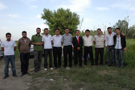 Yüksekova'da 05-06 Haziran 2010 tarihleri arasında evlenen çiftleri sizler için sayfamıza taşıdık.