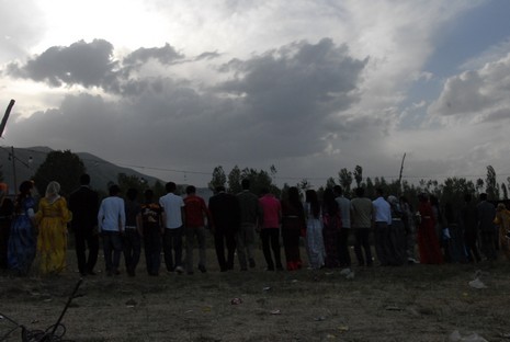 Yüksekova'da 05-06 Haziran 2010 tarihleri arasında evlenen çiftleri sizler için sayfamıza taşıdık.