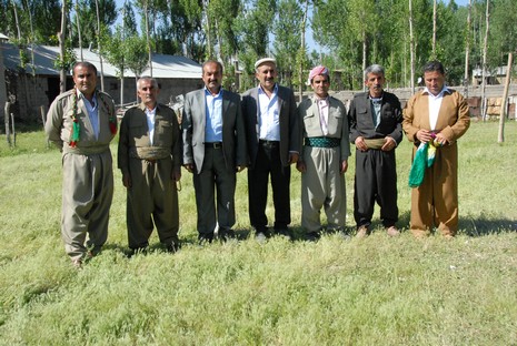 Yüksekova'da 12-13 Haziran 2010 tarihleri arasında evlenen çiftleri sizler için sayfamıza taşıdık.