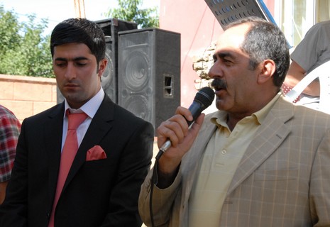 Yüksekova'da 12-13 Haziran 2010 tarihleri arasında evlenen çiftleri sizler için sayfamıza taşıdık.