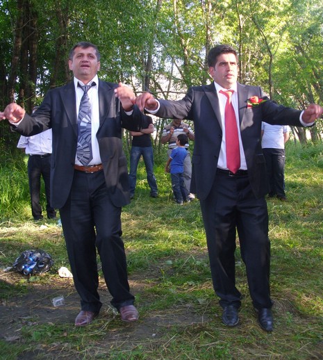 Yüksekova'da 26-27 Haziran 2010 tarihleri arasında evlenen çiftleri sizler için sayfamıza taşıdık.